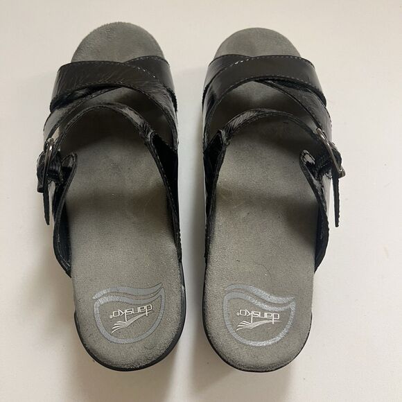 Dansko Women’s Sela Sandals Black Patent Leather Cross Straps Size 38 US 7.5/8 - Picture 3 of 8